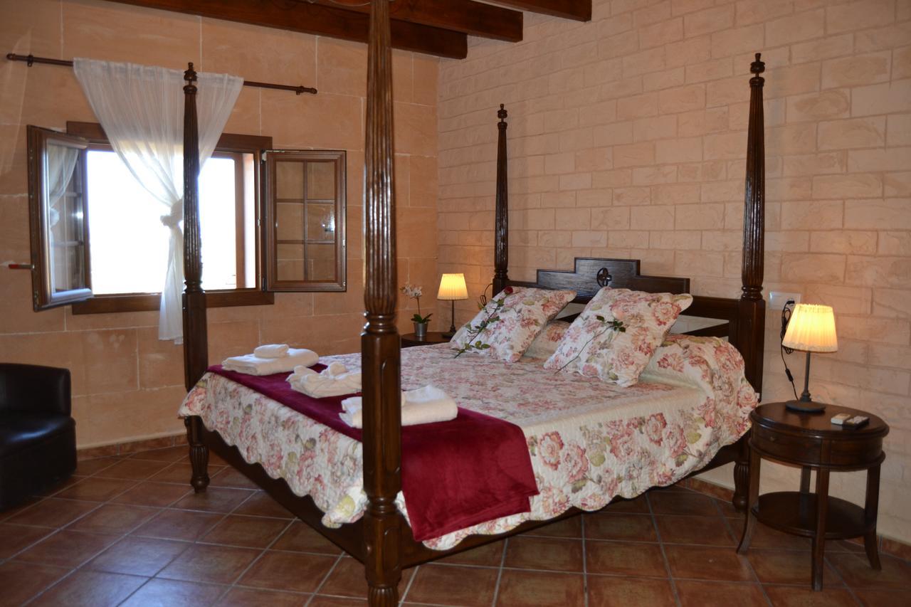 Agroturismo Es Gallicant Campos  Luaran gambar