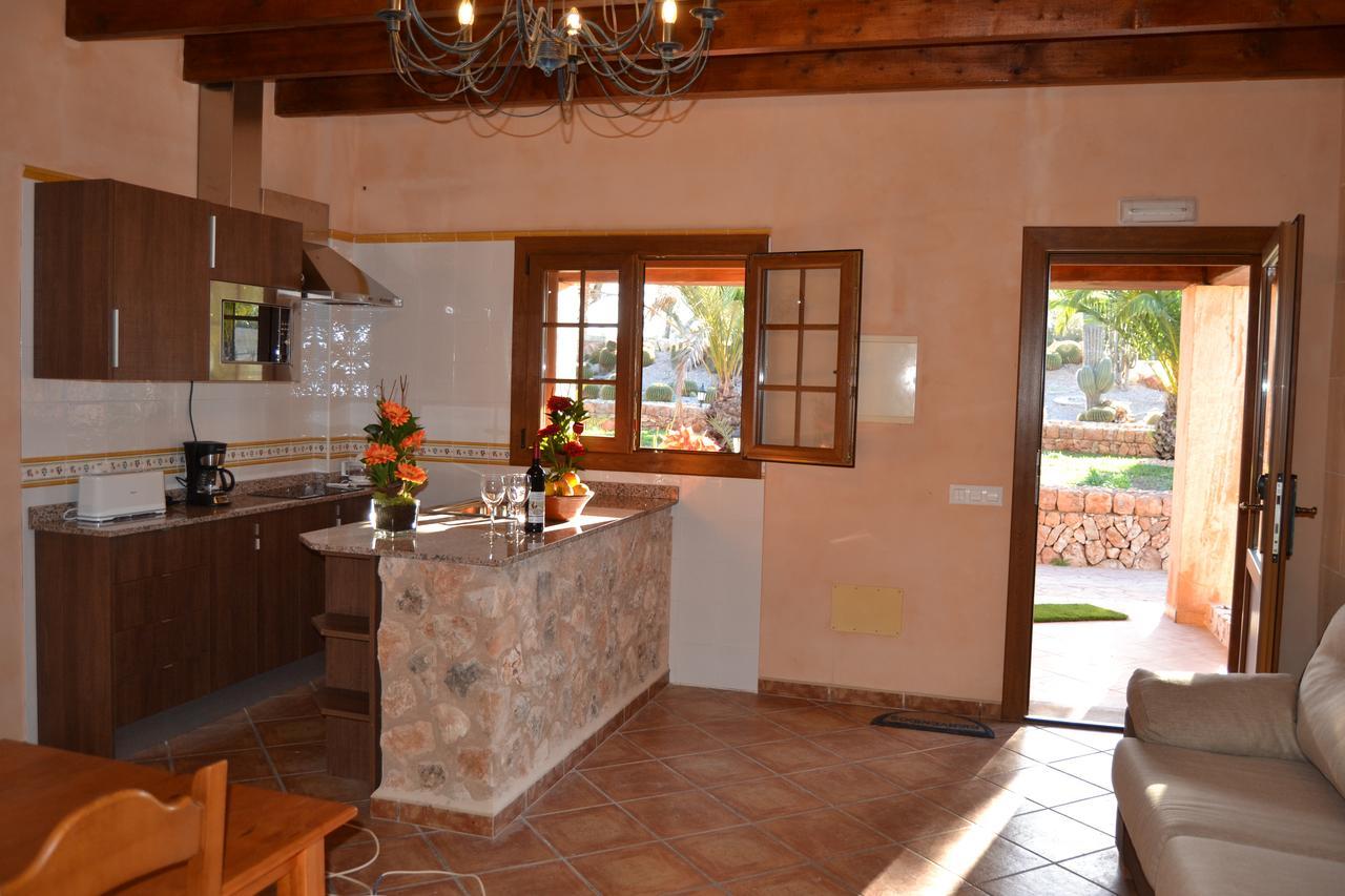 Agroturismo Es Gallicant Campos  Luaran gambar
